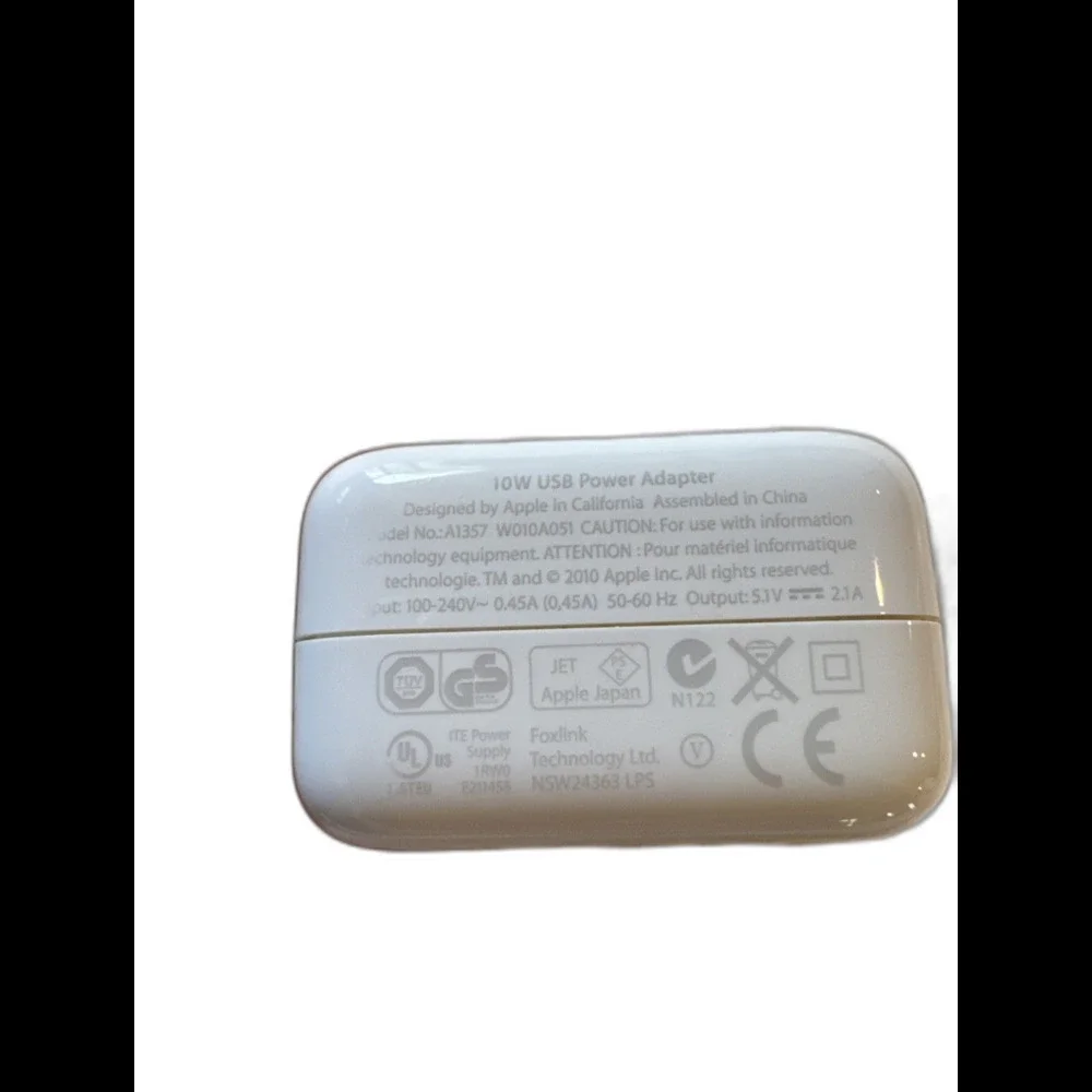 Lot of 2 Genuine Apple 10W USB Power Adapter‎ A1357